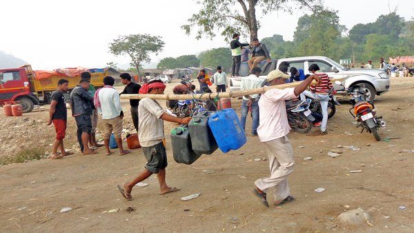સીમા વિવાદને હવા સીમા વિવાદને હવા
