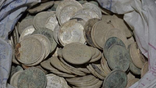 એક ઝાટકામાં માલામાલ થયો આ ખેડૂત, ખેતરમાંથી નીકળ્યો ખજાનો