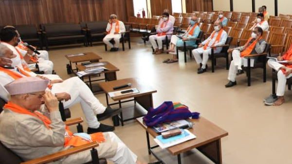 ભાજપના કાર્યાલય કમલમમાં મીટિંગ