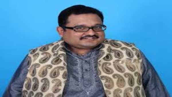 'શ્રીગણેશ'ની ભૂમિકા ભજવનાર ગુજરાતી થિયેટર કલાકાર જાગેશ મુકાતીનુ નિધન