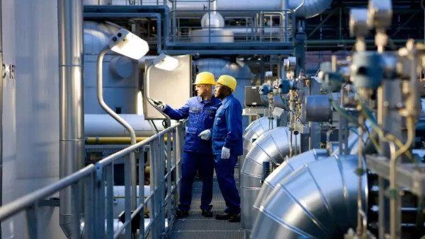 આઝાદી બાદ ઉદ્યોગોમાં સૌથી મટું નુકસાન થયું