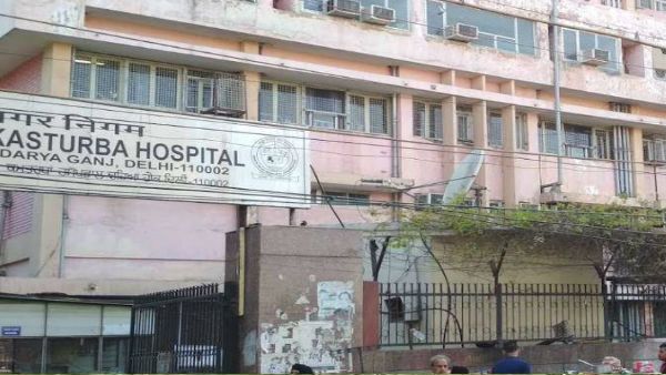 કોરોના વચ્ચે દિલ્હી સરકારની મુશ્કેલી વધી શકે, ડૉક્ટરોએ સામૂહિક રાજીનામાની ચેતવણી આપી