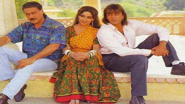 સ્ક્રીપ્ટ પર ચાલી રહ્યું છે કામ સ્ક્રીપ્ટ પર ચાલી રહ્યું છે કામ