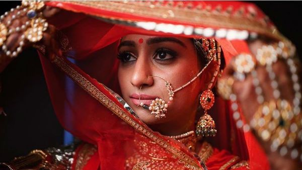 કેબિનેટ મંત્રીની વહુ રડવ લાગી