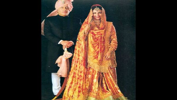 પહેલી જોડી: શર્મિલા ટાગોર-મન્સૂર અલી ખાન પટૌડી