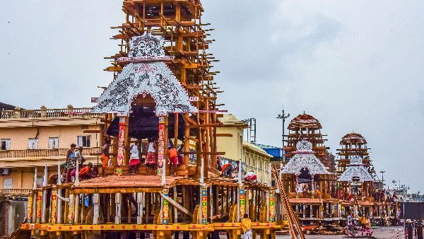 મંદિર પ્રશાસન અને સરકાર આમને સામને મંદિર પ્રશાસન અને સરકાર આમને સામને