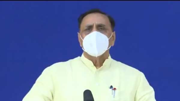 વિશ્વ પર્યાવરણ દિવસઃ CM રૂપાણીએ 5 લાખ તુલસીના રોપા વિતરણ કાર્યક્રમનો કરાવ્યો પ્રારંભ