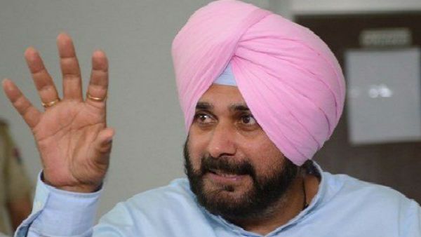 ચૂંટણી વ્યૂહરચનાકાર પ્રશાંત કિશોર સાથે ચાલી રહી છે વાતચીત