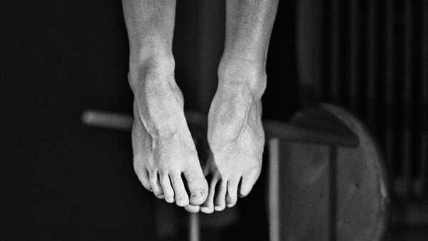 હુમલાના કેસમાં શંકાસ્પદ મહિલાએ પોલીસ સ્ટેશનમાં કરી આત્મહત્યા