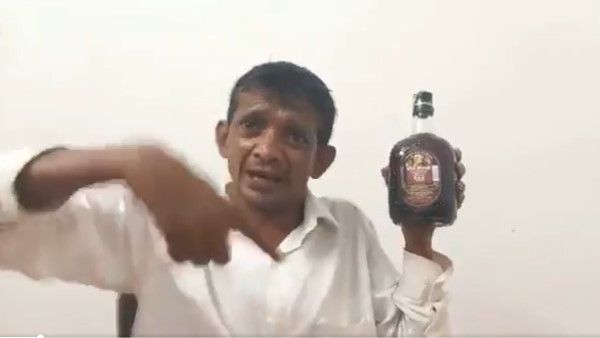 અનોખી સલાહ થઈ વાયરલ