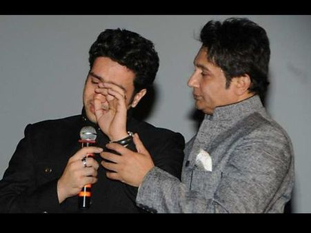 મૂવી માફિયાનો શિકાર બન્યો છું