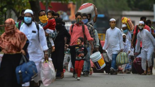 મજુરો પાછા લાવવા માટે કંપનીઓ આપી રહી છે ફ્લાઇટ ટિકીટ