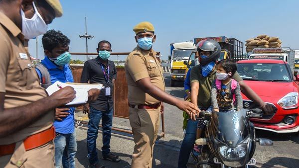 ગૌતમબુદ્ધનગર: લોકડાઉનનો ભંગ કરવા બદલ 2 હજાર વાહનો કરાયા જપ્ત