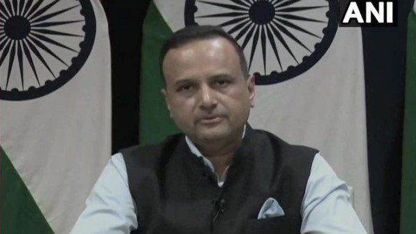 ભારતીય અધિકારીઓ કુલભૂષણ જાધવને મળ્યા, રિપોર્ટની રાહ: વિદેશ મંત્રાલય