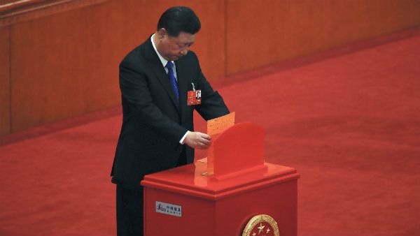 હની ટ્રેપની લલચાવનારી ઓફર હની ટ્રેપની લલચાવનારી ઓફર