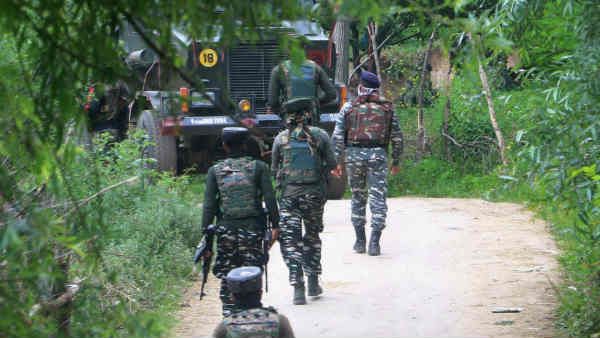 જમ્મુ-કાશ્મીરઃ હિઝબુલ મુજાહિદીનના ટેરર મોડ્યુલનો ભાંડાફોડ, 3 આતંકી પકડાયા