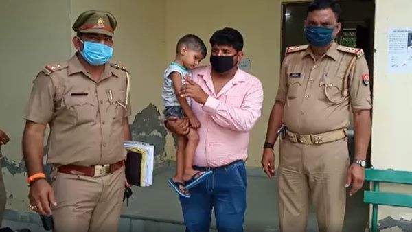 નોઇડામાં ઘરની બહારથી બાળકનું કરાયું અપહરણ, એક કલાકમાં પોલીસે શોધ્યુ