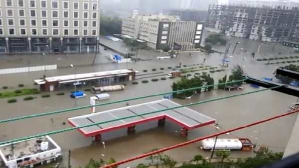 નદીનુ સ્તર સતત વધી રહ્યુ