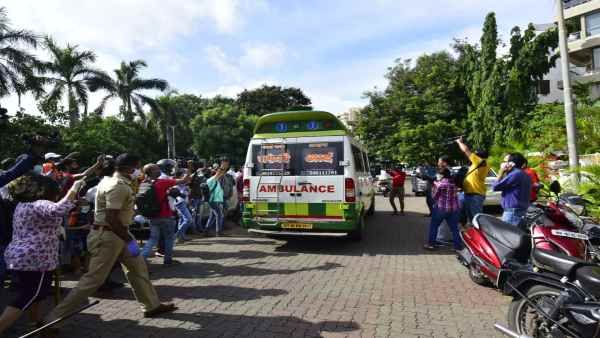 ડ્રાઈવરને આંતરરાષ્ટ્રીય નંબર પરથી ધમકીઓ મળી રહી છે