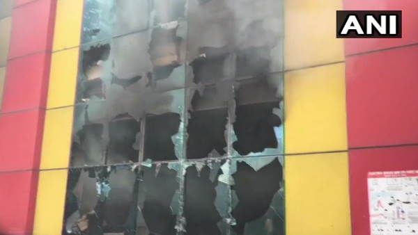 નોઇડામાં રમકડા બનાવનારી ફેક્ટરીમાં લાગી ભિષણ આગ, ફાયર બ્રિગેડની 20 ગાડીયો ઘટનાસ્થળે