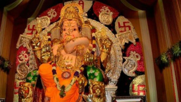 હિન્દુવાદી સંગઠનો પ્રશ્નો ઉભા કરી રહ્યા હતા