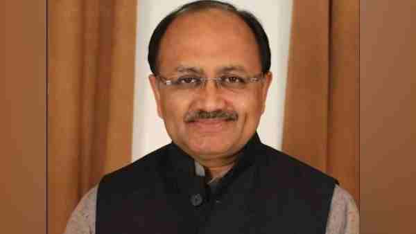 યુપીના કેબિનેટ મંત્રી સિદ્ધાર્થ નાથ સિંહને થયો કોરોના, ટ્વીટ કરી આપી જાણકારી