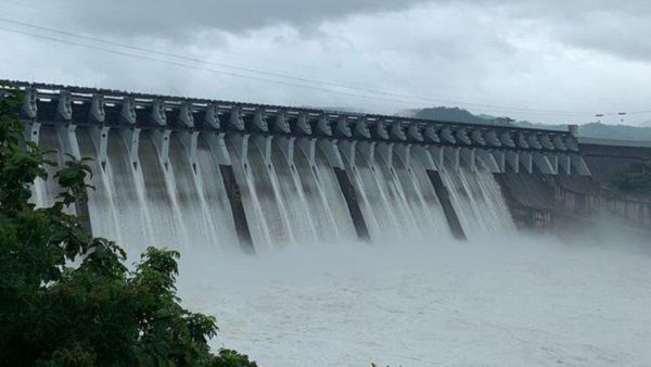નર્મદા ડેમમાં 95 હજાર ક્યૂસેક પાણીની આવક, 25000 ક્યૂસેક છોડવામાં આવ્યું