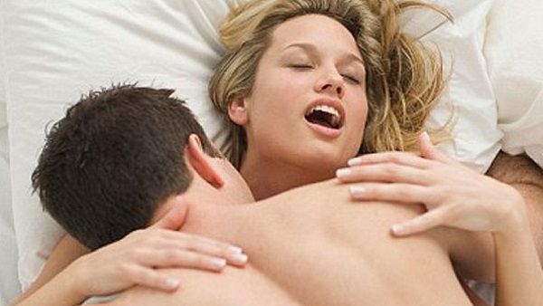 સેક્સ દરમિયાન દુખાવો થાય છે? તો આજે જ થઈ જાઓ સાવધાન