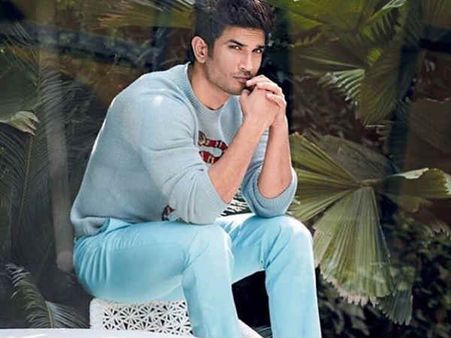 રૂમ ખોલાવવાની કોશિશ