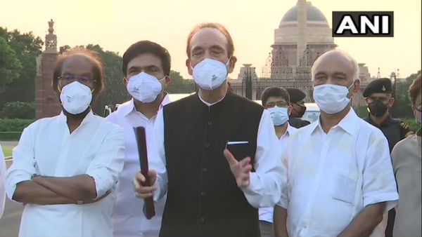 વિપક્ષી પાર્ટીઓએ કર્યો કૃષિ બિલોનો વિરોધ