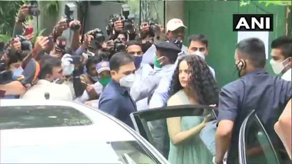 બીએમસી દ્વારા તે જ દિવસે કંગનાની ઓફિસ તોડી હતી