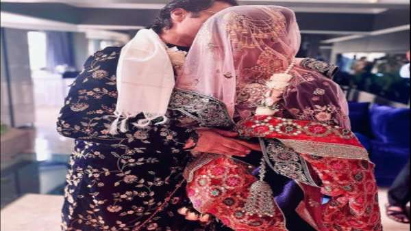 પૂનમ પાંડેના લગ્નના ફોટા પૂનમ પાંડેના લગ્નના ફોટા