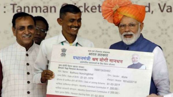 PM-SYM Yojana: મોદી સરકાર દર મહિને 3000 રૂપિયા આપી રહી છે, જાણો યોજના વિશે