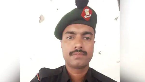 પાકિસ્તાને ફરી કરી અળચંડાઇ, ગોળીબારીમાં એક જવાન શહીદ