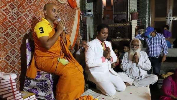 હાથરસની ઘટનાના વિરોધમાં વાલ્મીકિ સમુદાયના 236 લોકોએ બૌદ્ધ ધર્મ અંગીકાર કર્યો