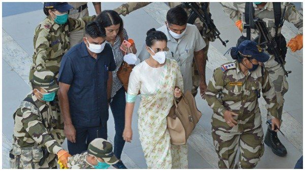 પ્રિયંકા ચતુર્વેદીએ પણ કંગનાની ફિલ્મની ટીકા કરી હતી