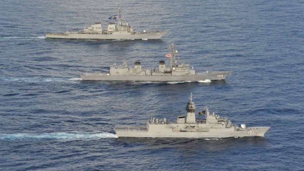 US ચૂંટણી પહેલા સાઉથ ચાઈના સીમાં હલચલ, ત્રણ દેશોના નૌકાદળે ચીનને ઘેર્યુ
