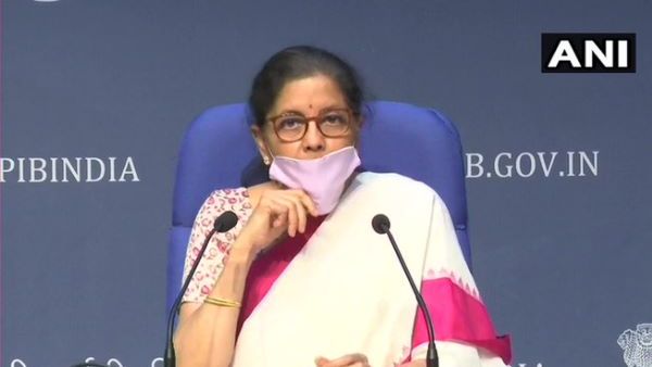 અર્થવ્યવસ્થાને લઇ નાણામંત્રીએ આપ્યું નિવેદન, આ વર્ષે નેગેટીવ કે ઝીરોમાં રહેશે વિકાસ દર