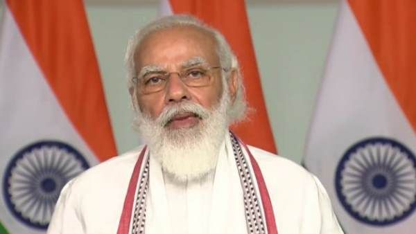 પીએમ મોદીએ આપી વાલ્મીકિ જયંતિની શુભકામના, પુણ્યતિથિ પર ઈન્દિરા ગાંધીને કર્યા નમન