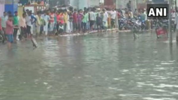 તેલંગણામાં વરસાદનો કહેર, સરકારી અને પ્રાઇવેટ સંસ્થાઓમાં 2 દિવસની રજા