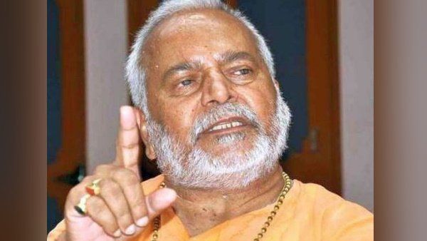 દુષ્કર્મના આરોપી પૂર્વ કેન્દ્રીય મંત્રી ચિન્મયાનંદને SCમાંથી ઝટકો, નહિ મળે પીડિતાના નિવેદનની કૉ