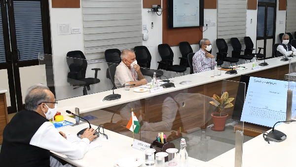 ફટાકડા પર પણ લગાની રોક