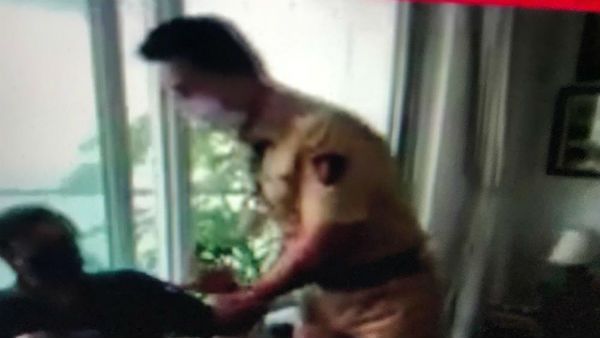 રિપબ્લિક ટીવીના એડિટર અરનબ ગોસ્વામીની ધરપકડ, જાણો મામલો