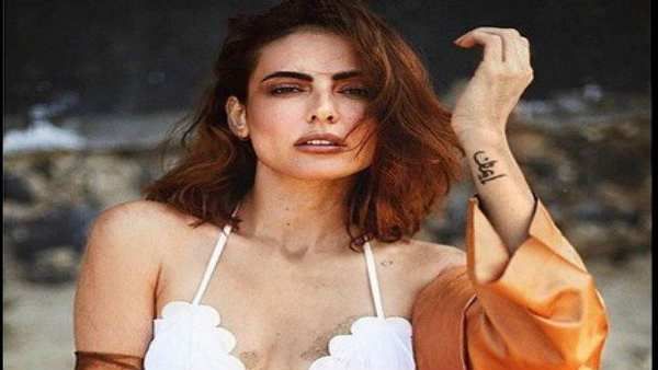 મંદનાએ માંગ્યા હતા પૈસા