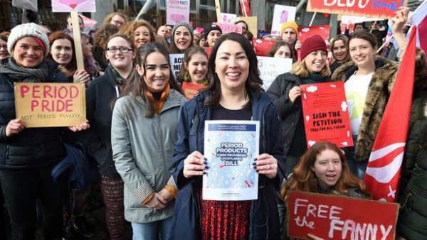 આ છે દુનિયાનો એવો પહેલો દેશ જ્યાં ફ્રીમાં મળશે પીરિયડ્ઝ પ્રોડક્ટસ