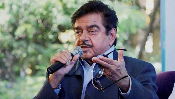 શત્રુઘ્ન સિન્હાનો કટાક્ષ, ધરતી પર બે વસ્તુ ગોતવી અસંભવ, એક મોદીનો ક્લાસમેટ અને બીજું...