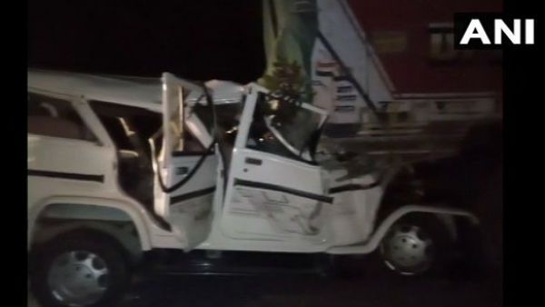 ઉત્તર પ્રદેશઃ ભીષણ અકસ્માતમાં 6 બાળકો સહિત 14ના મોત, CMએ વ્યક્ત કર્યુ દુઃખ