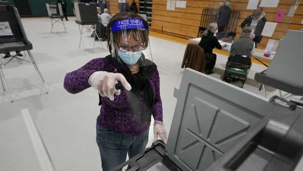 યુએસ ચૂંટણીઃ મિશીગન-જ્યોર્જિયામાં હાર બાદ હવે નવાદામાં મતોની ગણતરી માટે કેસ કરશે ટ્રમ્પ