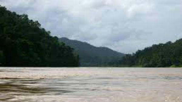 ચીનના કારણે પૂર આવ્યું ચીનના કારણે પૂર આવ્યું