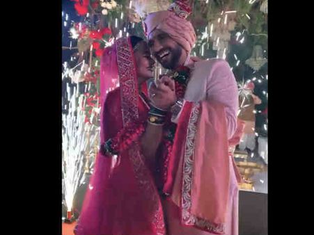 ડાંસનો તડકો લાગ્યો